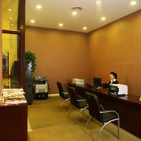 Shanghai Eiffelton Hotel Facilities photo